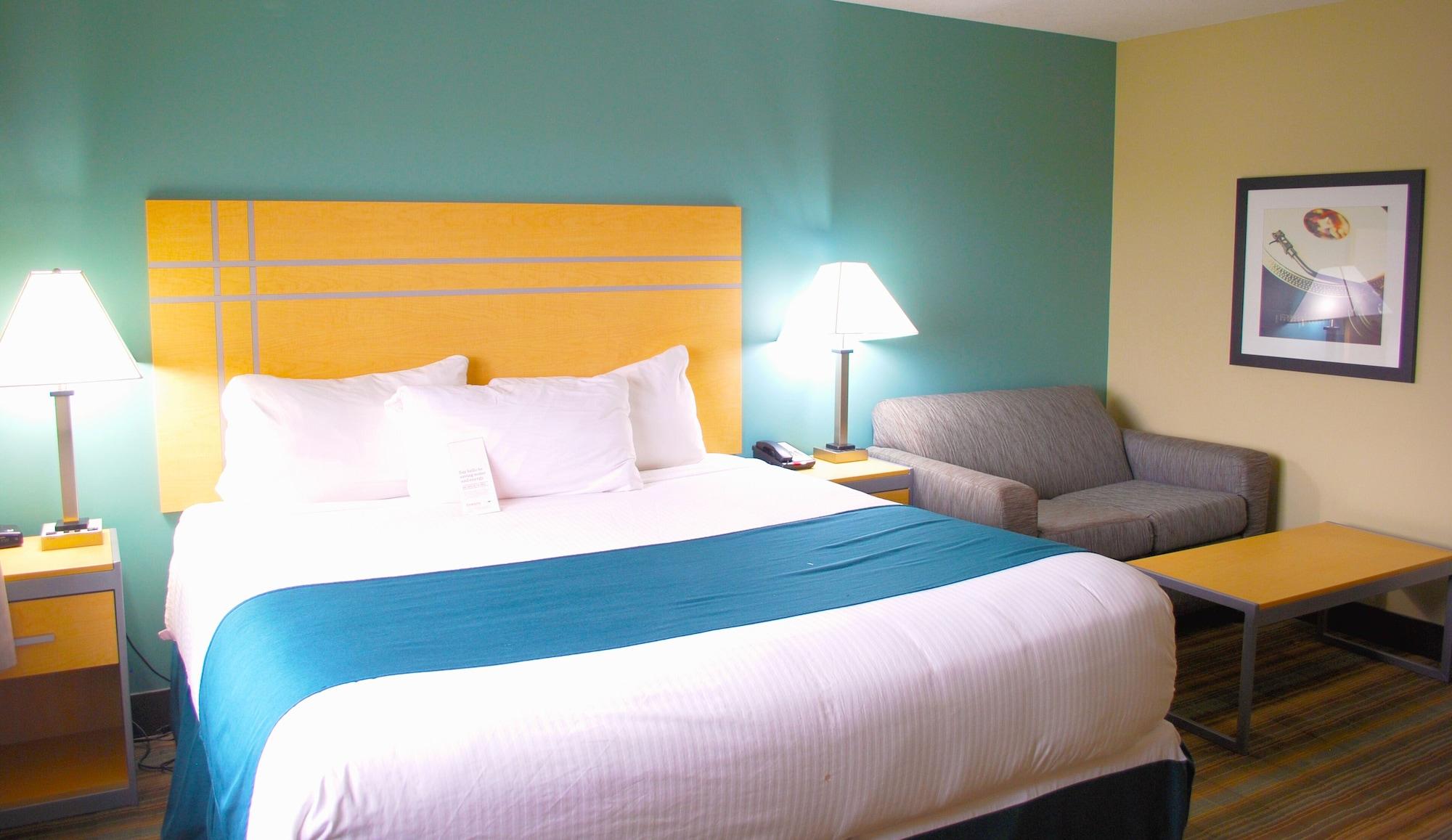 Ramada By Wyndham Edmonton Yellowhead Nw Εξωτερικό φωτογραφία