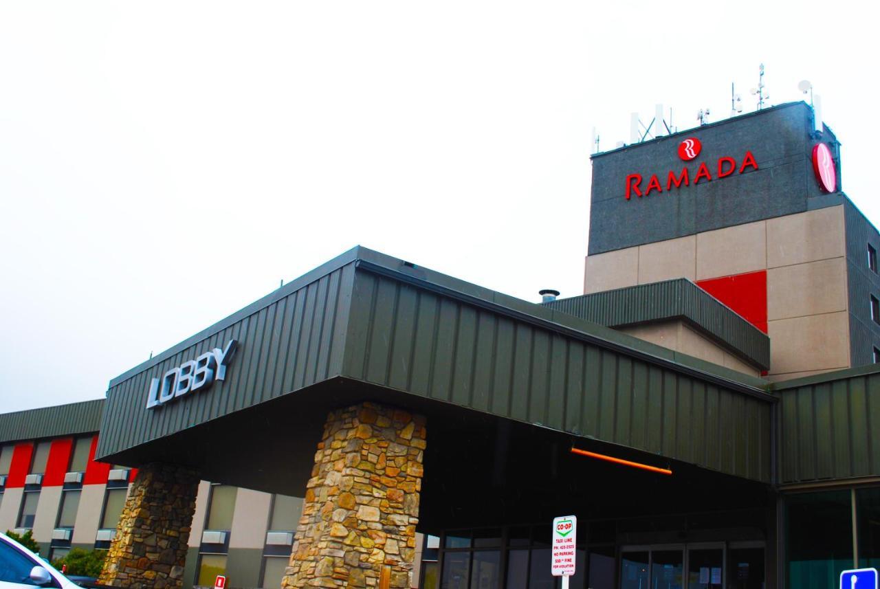 Ramada By Wyndham Edmonton Yellowhead Nw Εξωτερικό φωτογραφία